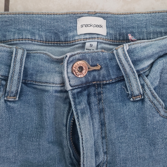 Sneak peek Jeans - Picture 3 of 4